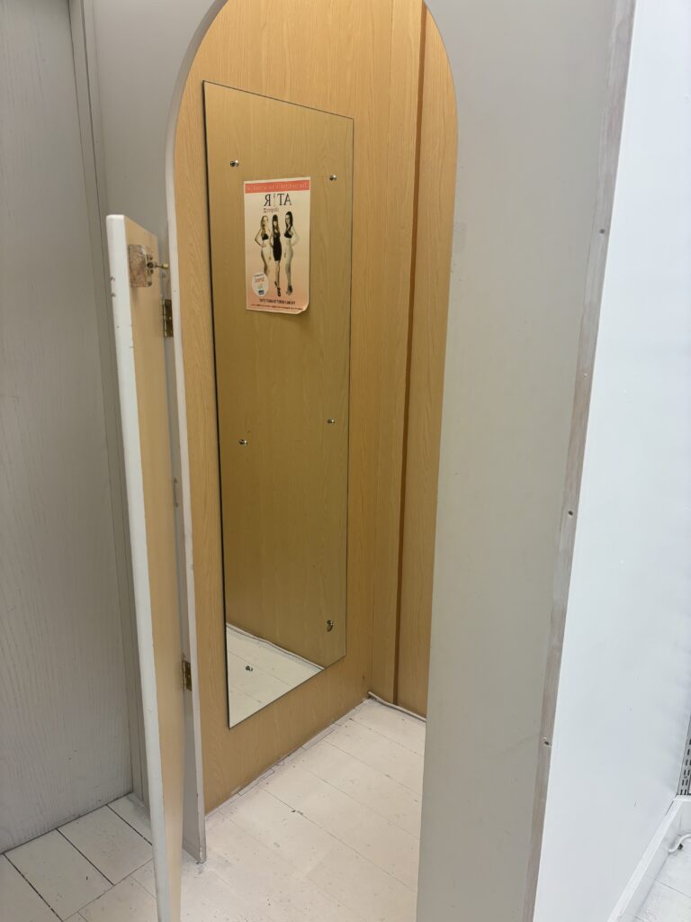 shop street retail unit (14)