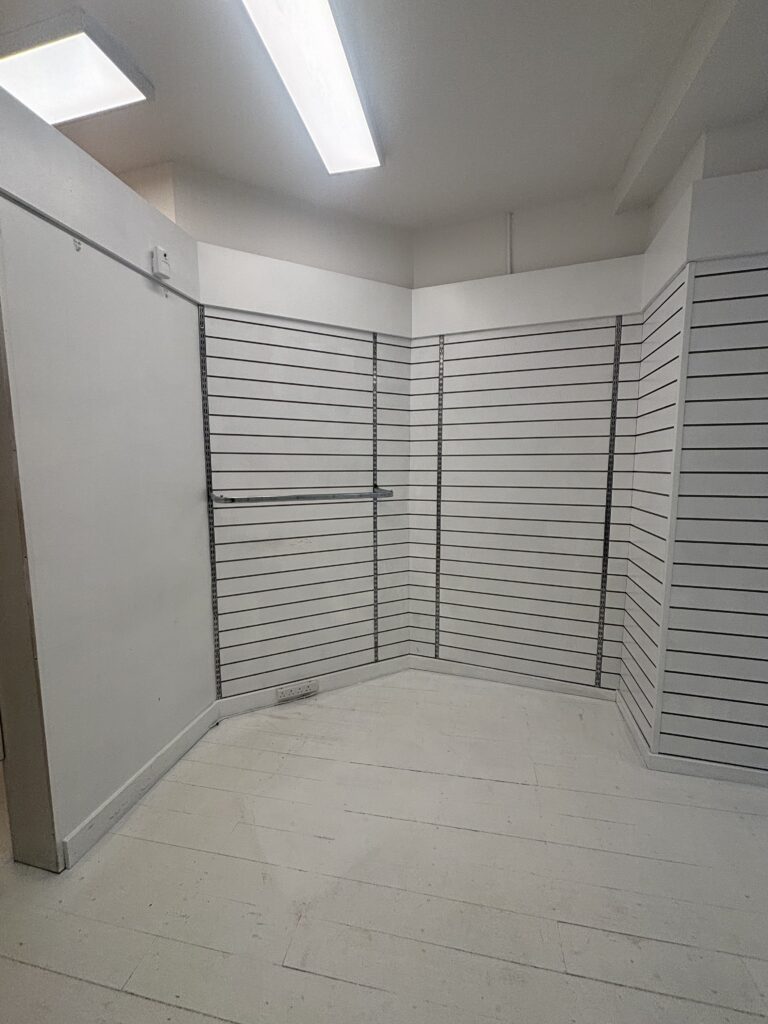 shop street retail unit (3)