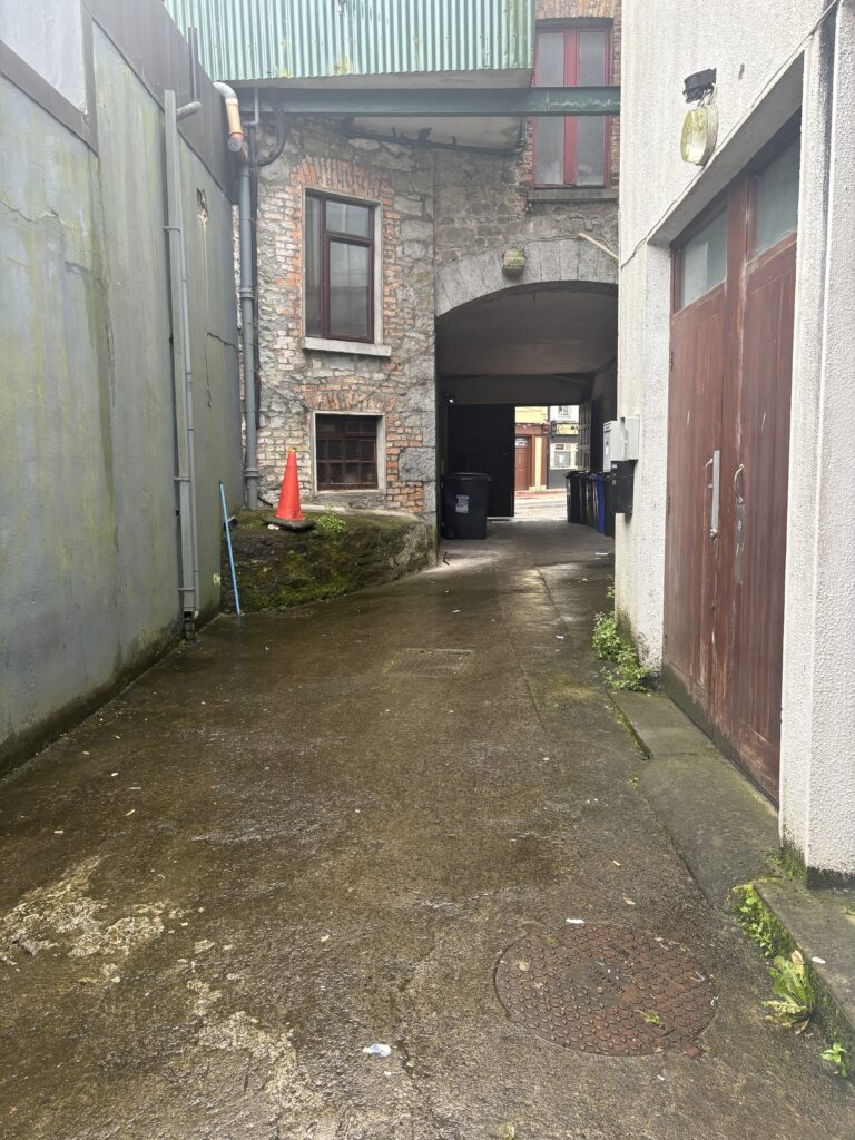 shop street retail unit (30)
