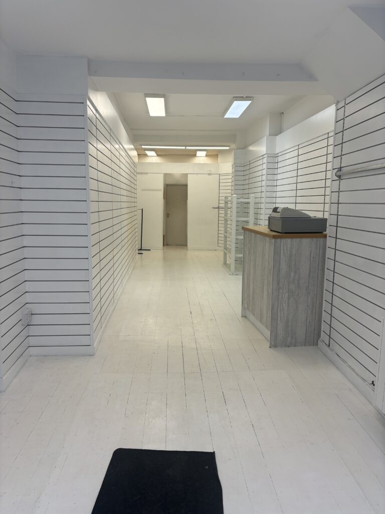 shop street retail unit (4)