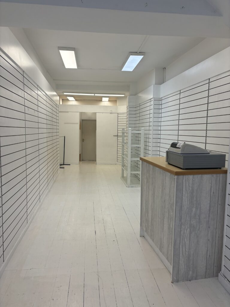 shop street retail unit (7)