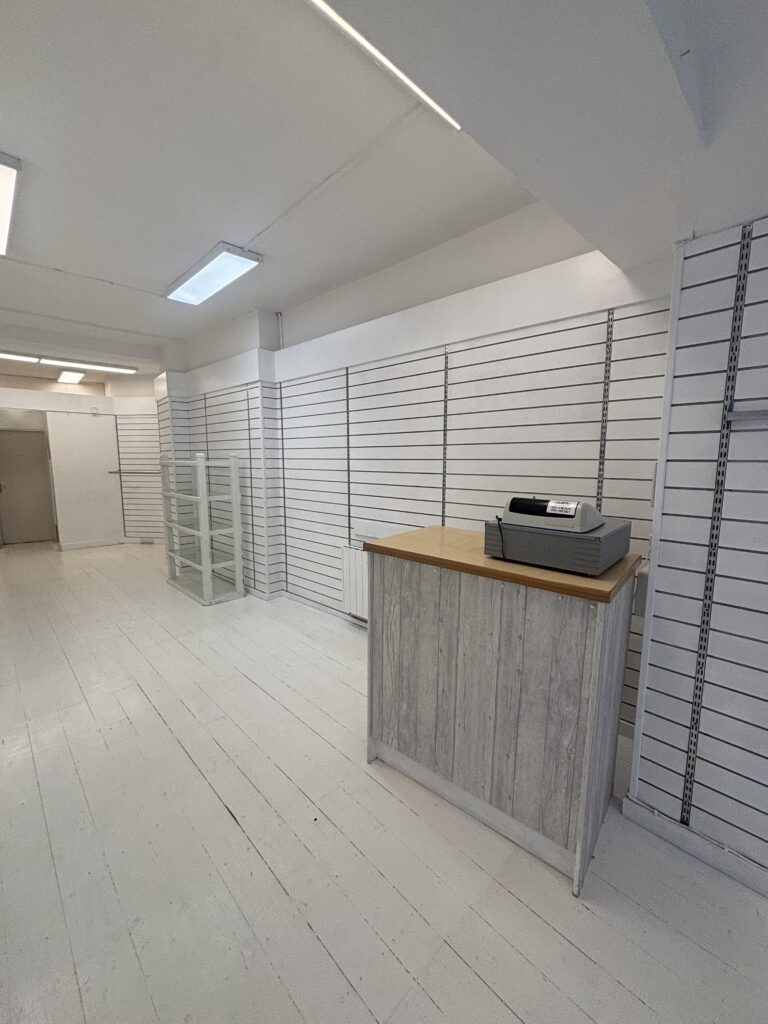 shop street retail unit (8)